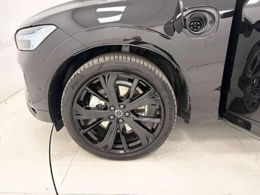 Volvo XC60 B5 — photo 6