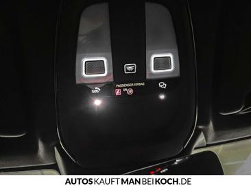 Volvo XC60 B4 — photo 20