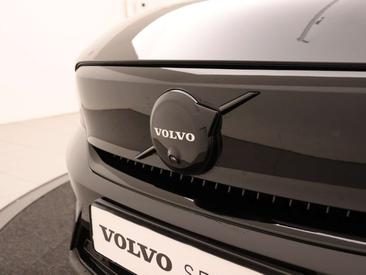 Volvo EX40 Single Motor Extended Range — photo 4