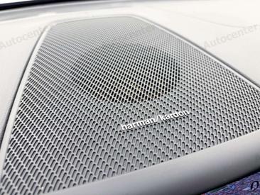 Volvo XC60 B5 — photo 23