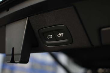 Volvo XC60 B5 AWD — photo 23