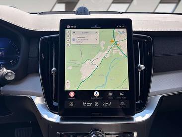 Volvo XC90 B5 AWD — photo 14