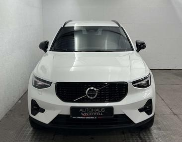 Volvo XC40 B3 — photo 6