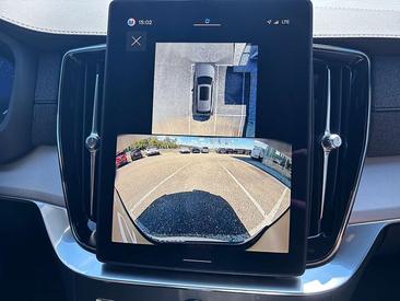 Volvo XC90 B5 AWD — photo 19