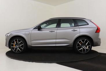 Volvo XC60 T8 Recharge AWD — photo 6