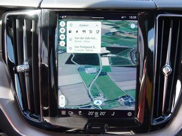 Volvo XC60 T6 Recharge AWD — photo 20