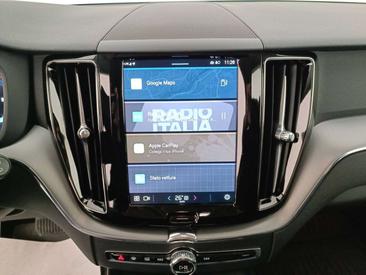 Volvo XC60 B4 — photo 18