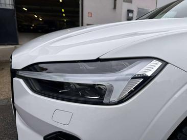 Volvo XC60 B5 — photo 18