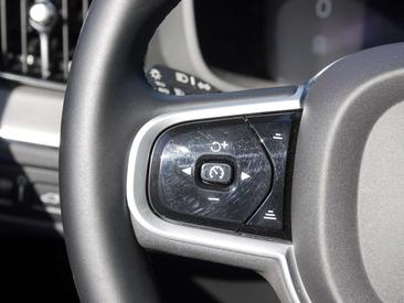 Volvo XC60 T6 Recharge AWD — photo 29