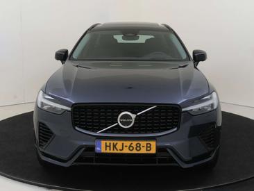 Volvo XC60 B5 — photo 3