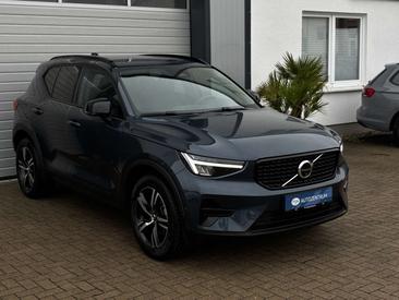 Volvo XC40 B3 — photo 2