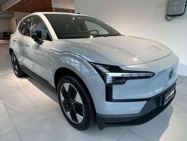 Volvo EX30 — photo 2