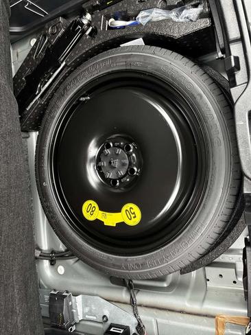 Volvo XC40 B3 — photo 12