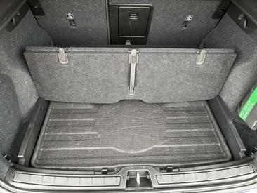 Volvo XC40 B3 — photo 13