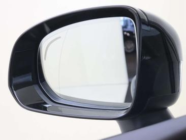 Volvo XC60 B5 — photo 30