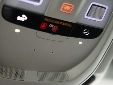 Volvo XC60 B5 — photo 31