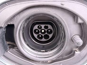 Volvo XC60 T8 Recharge AWD — photo 14