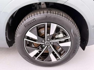 Volvo XC60 T8 Recharge AWD — photo 25