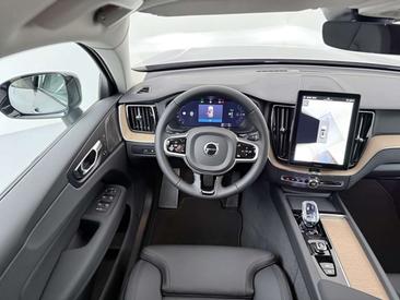 Volvo XC60 T8 Recharge AWD — photo 39
