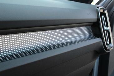 Volvo XC40 B4 — photo 10