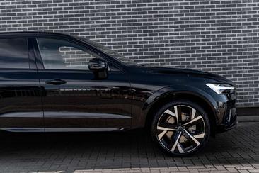 Volvo XC60 Dual Motor Extended Range — photo 10
