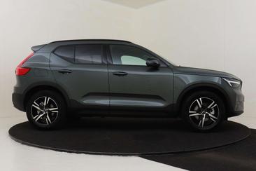 Volvo XC40 B4 — photo 12