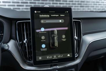 Volvo XC60 Dual Motor Extended Range — photo 20