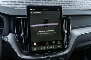 Volvo XC60 Dual Motor Extended Range — photo 21
