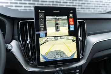 Volvo XC60 Dual Motor Extended Range — photo 26