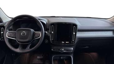 Volvo XC40 B3 Core — photo 10