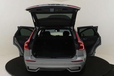 Volvo XC60 T6 Recharge AWD — photo 22