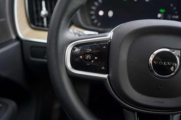 Volvo XC60 T6 Recharge AWD — photo 15
