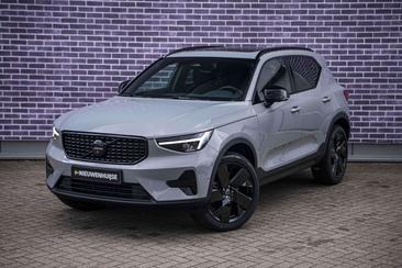 Volvo XC40 B4 — photo 14