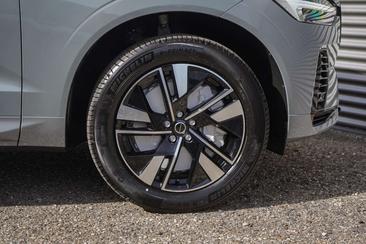 Volvo XC60 T6 Recharge AWD — photo 3