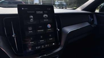 Volvo XC60 T6 Recharge AWD — photo 18