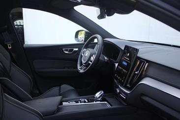 Volvo XC60 T6 Recharge AWD — photo 3