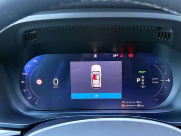 Volvo XC60 T8 Recharge AWD — photo 22