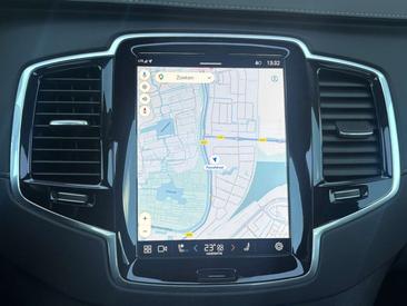 Volvo XC90 T8 Recharge AWD — photo 29