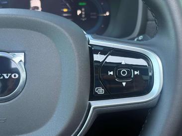 Volvo XC90 T8 Recharge AWD — photo 27