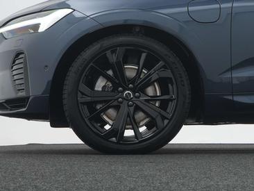 Volvo XC60 T6 Recharge AWD — photo 16