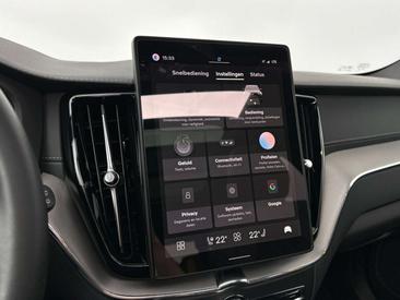 Volvo XC60 B6 AWD — photo 39