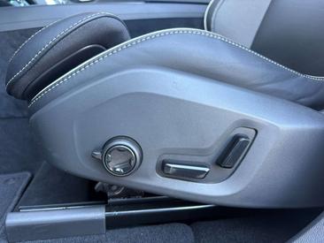 Volvo XC60 T8 Recharge AWD — photo 49