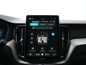 Volvo XC60 T6 Recharge AWD — photo 47