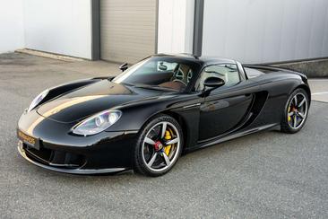 Porsche Carrera GT — photo 23