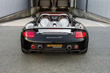 Porsche Carrera GT — photo 37