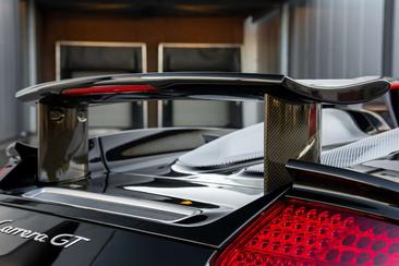 Porsche Carrera GT — photo 43