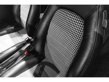 Porsche 911 Carrera 4 — photo 22
