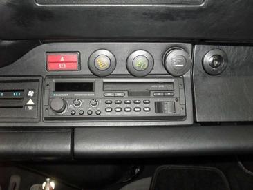 Porsche 911 Cabriolet SC — photo 15