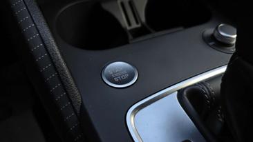 Audi Q2 35 TFSI — photo 12