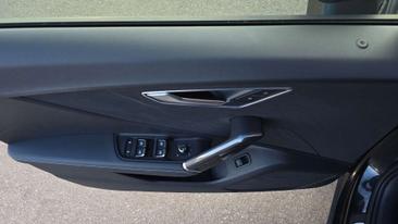 Audi Q2 35 TFSI — photo 17